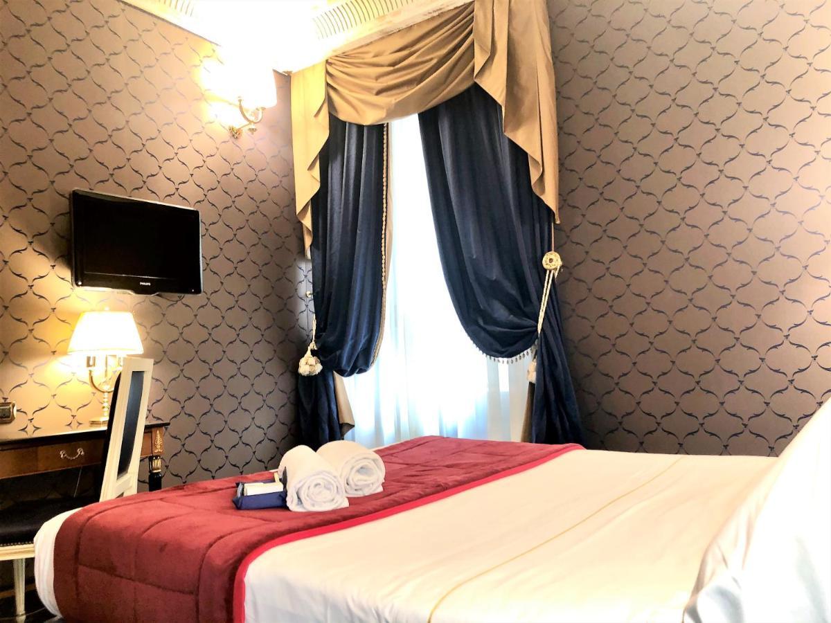 Hotel Manfredi Suite In רומא מראה חיצוני תמונה