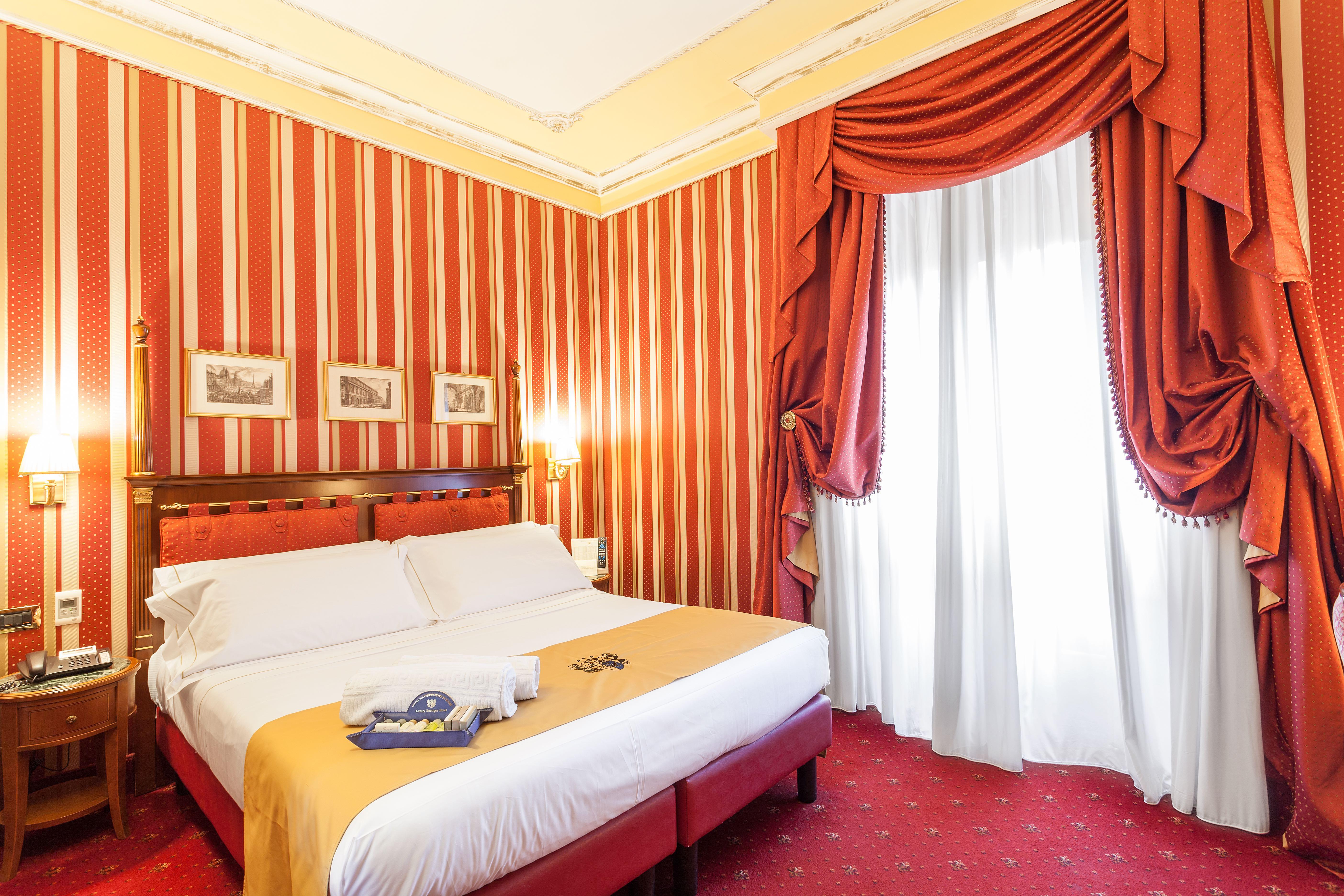 Hotel Manfredi Suite In רומא מראה חיצוני תמונה