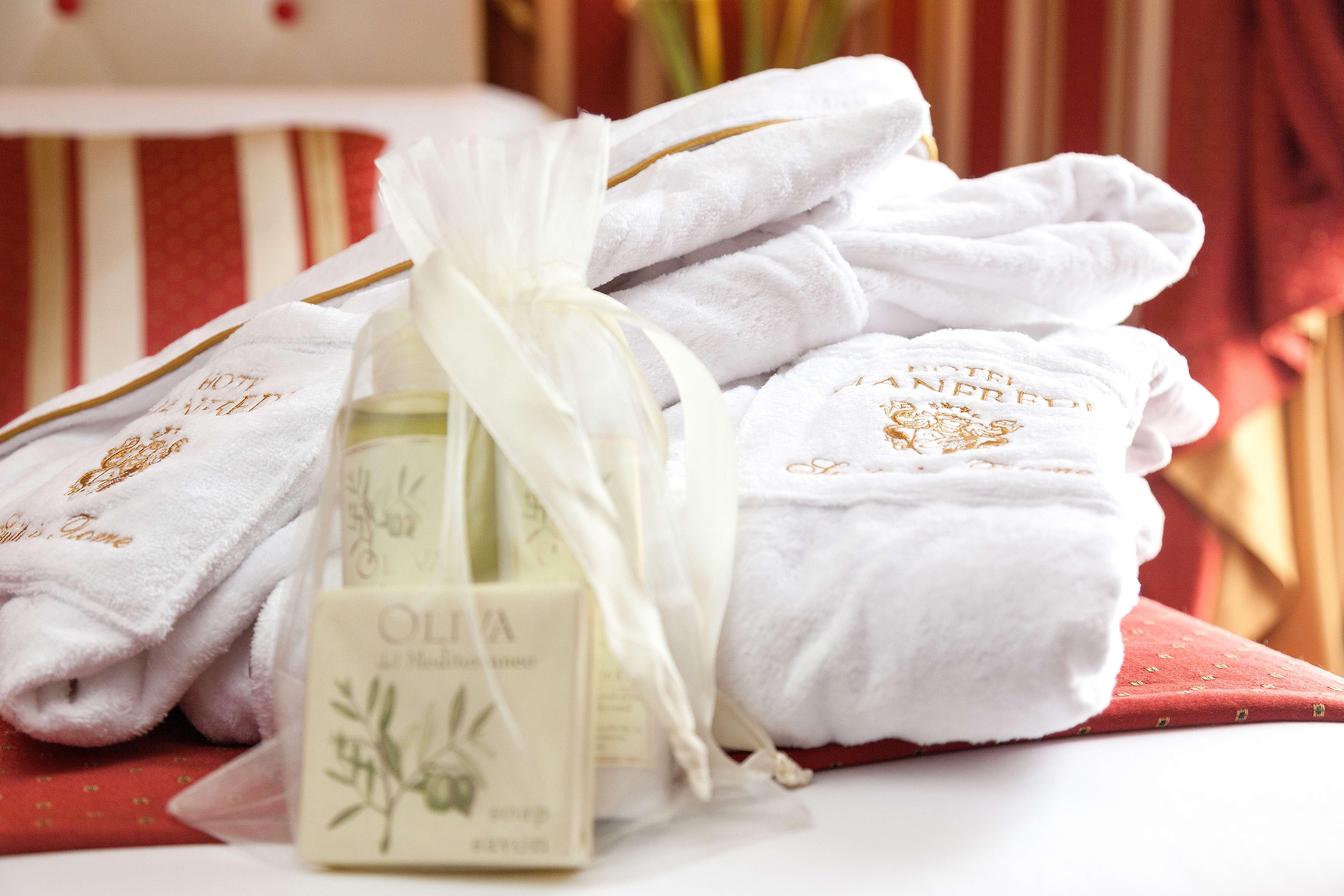 Hotel Manfredi Suite In רומא מראה חיצוני תמונה