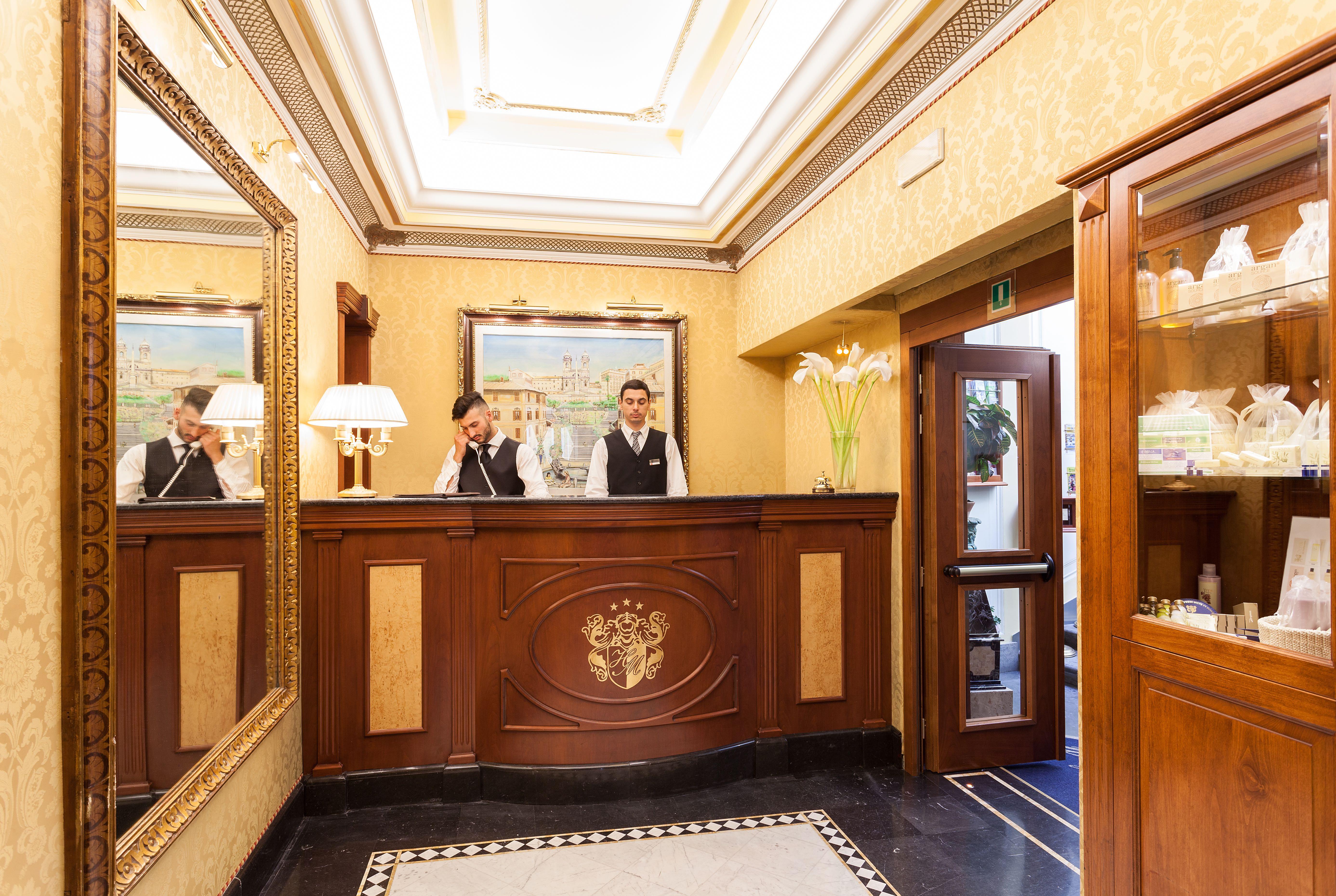 Hotel Manfredi Suite In רומא מראה חיצוני תמונה